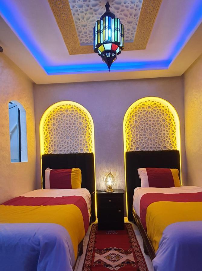 Quarya Assiyahia - Riad Camilia- Maison Entiere Avec Piscine Marrakesh Eksteriør billede
