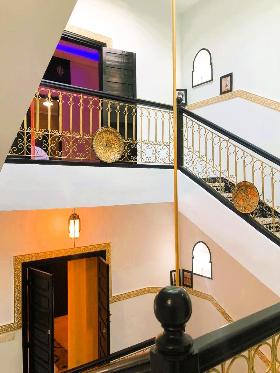 Quarya Assiyahia - Riad Camilia- Maison Entiere Avec Piscine Marrakesh Eksteriør billede